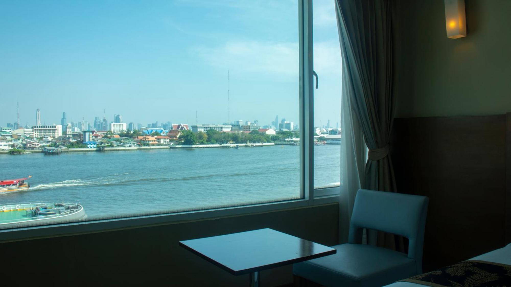 Riverside Bangkok Hotel Buitenkant foto